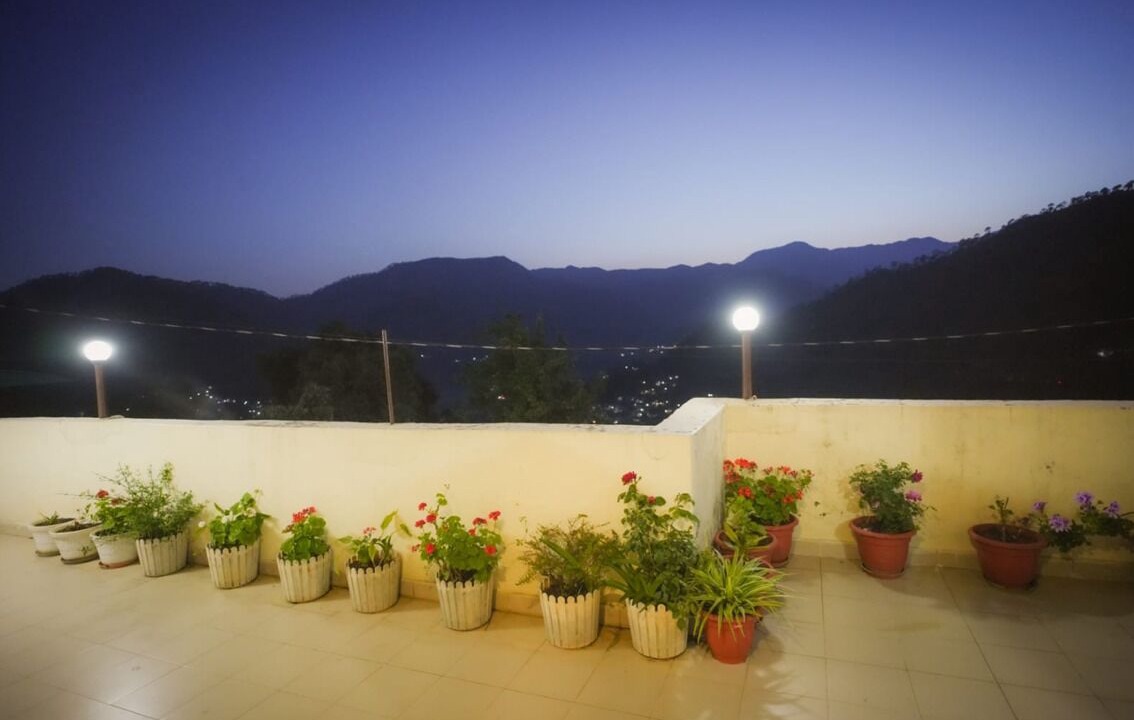 Photo of Patio Balcony in Kausani