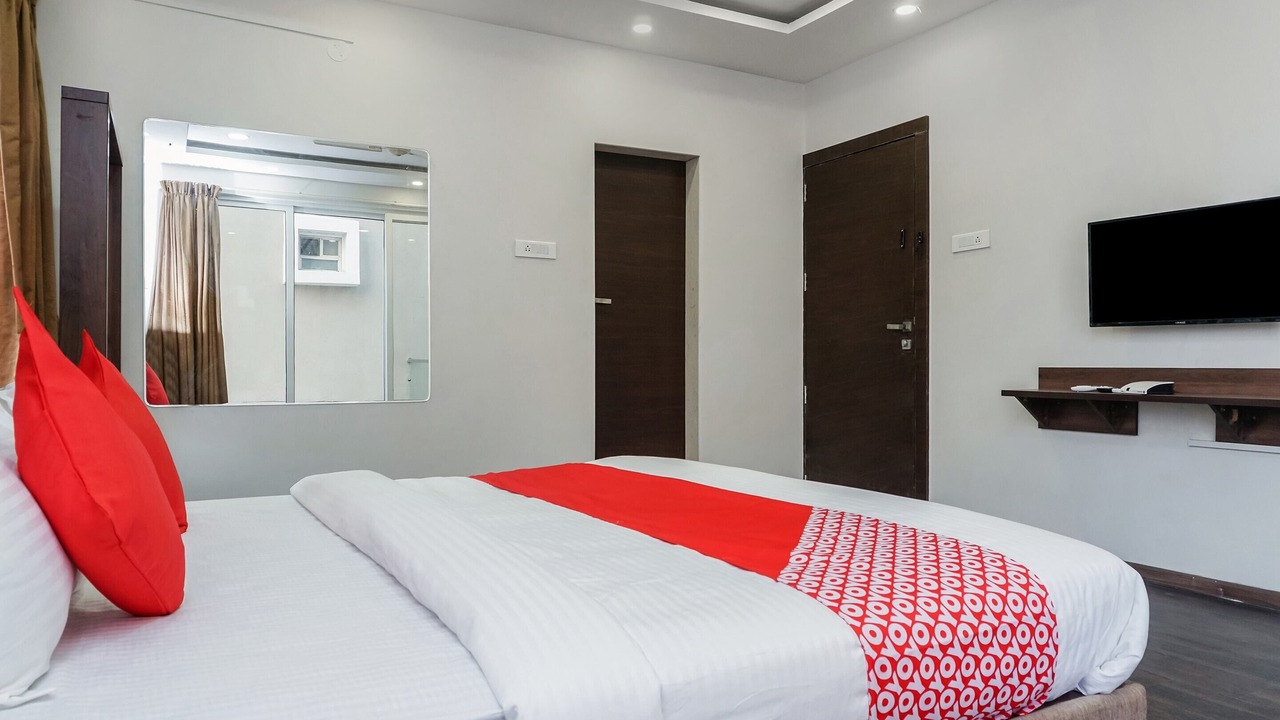 Photo of Bedroom in Undri