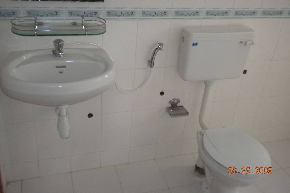 Photo of Bathroom in Fatrade