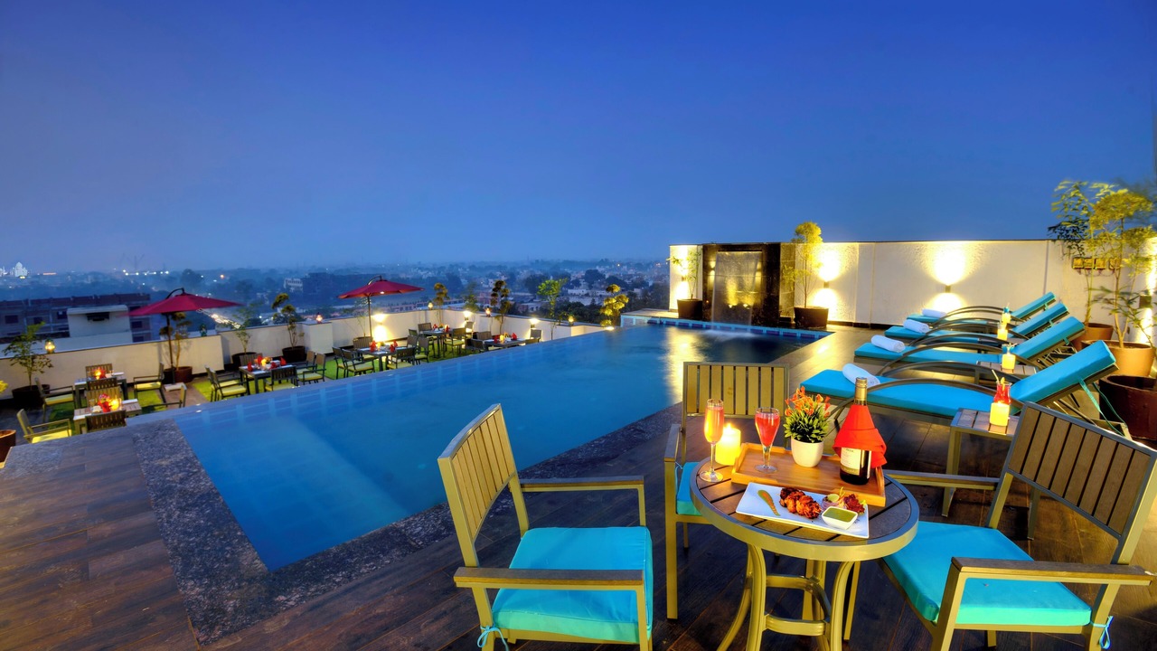 Photo of Outdoor in Taj Ganj