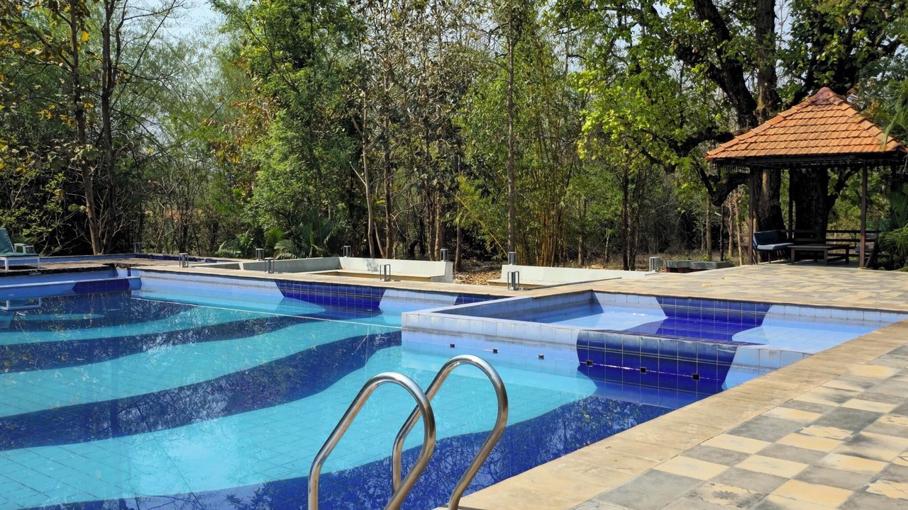 Photo of Outdoor in Mocha