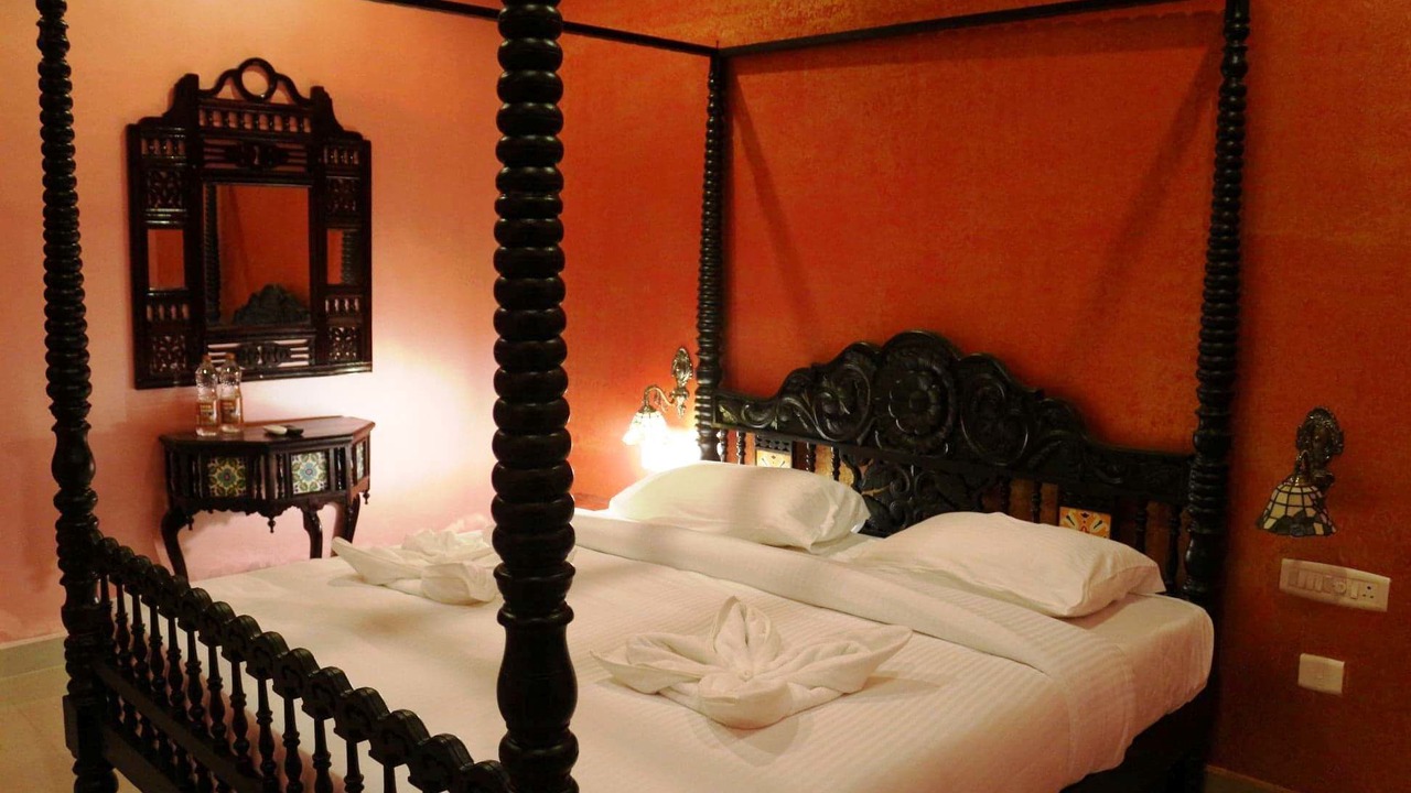 Photo of Bedroom in Karaikudi