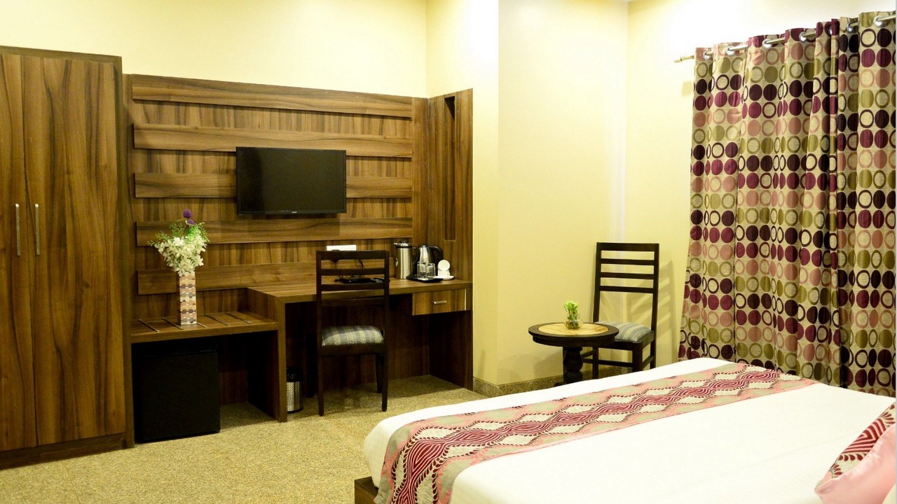 Photo of Bedroom in Vaishali Nagar