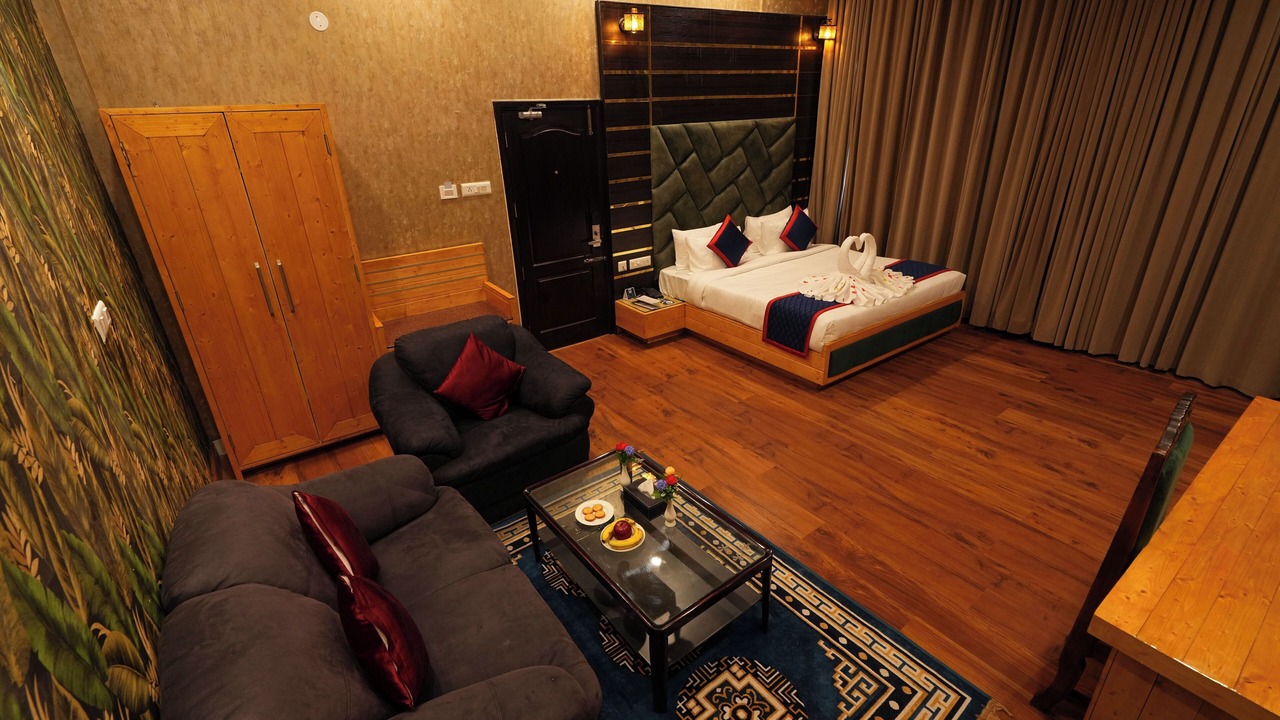 Photo of Patio Balcony in McLeod Ganj