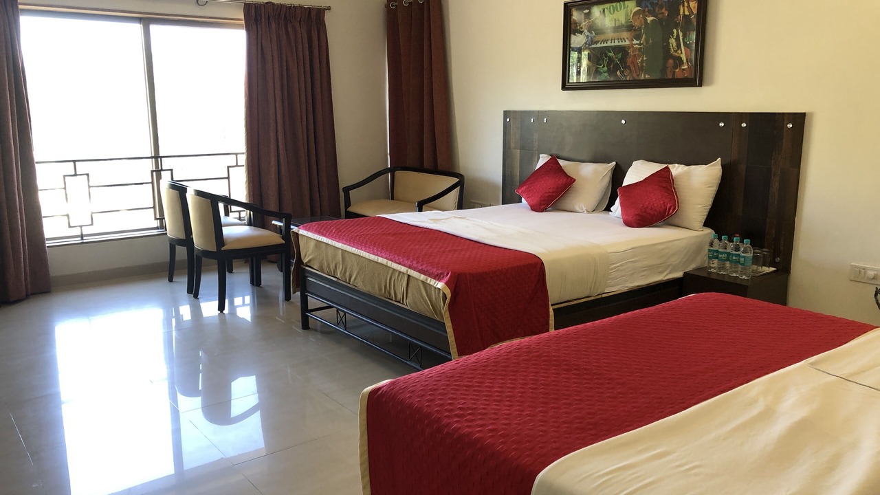 Photo of Bedroom in Arsiwalla Villa