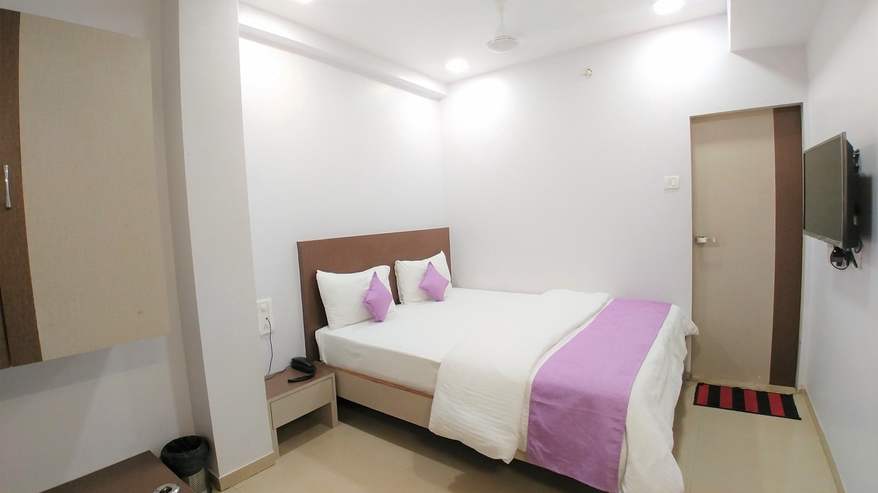 Photo of Bedroom in Rao Colony