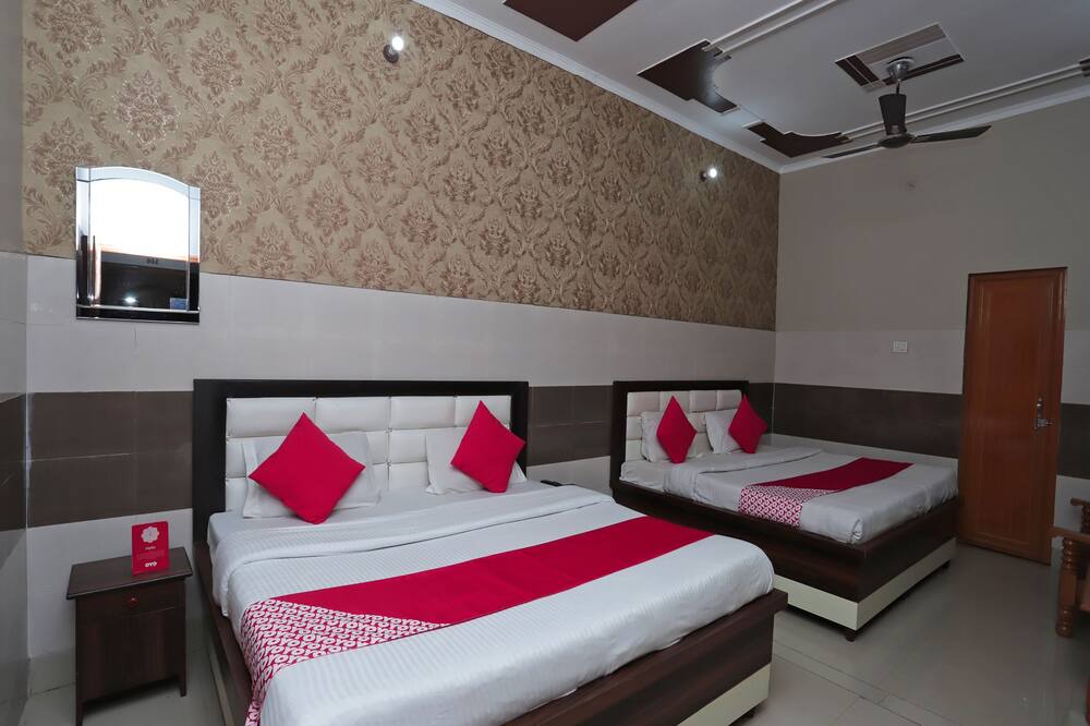 Photo of Bedroom in Roorkee