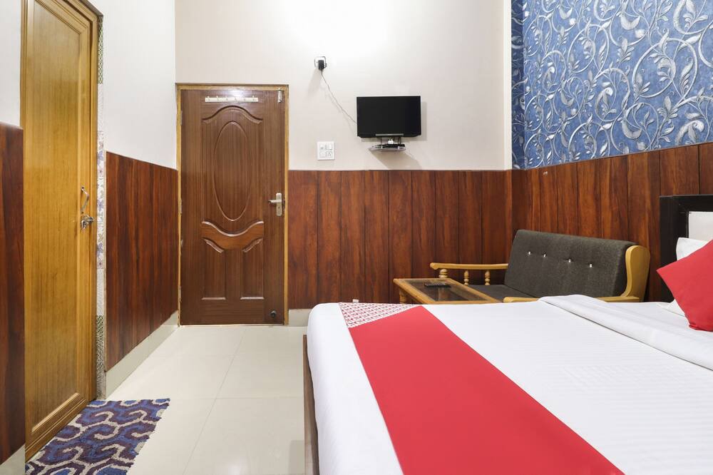 Photo of Bedroom in Roorkee