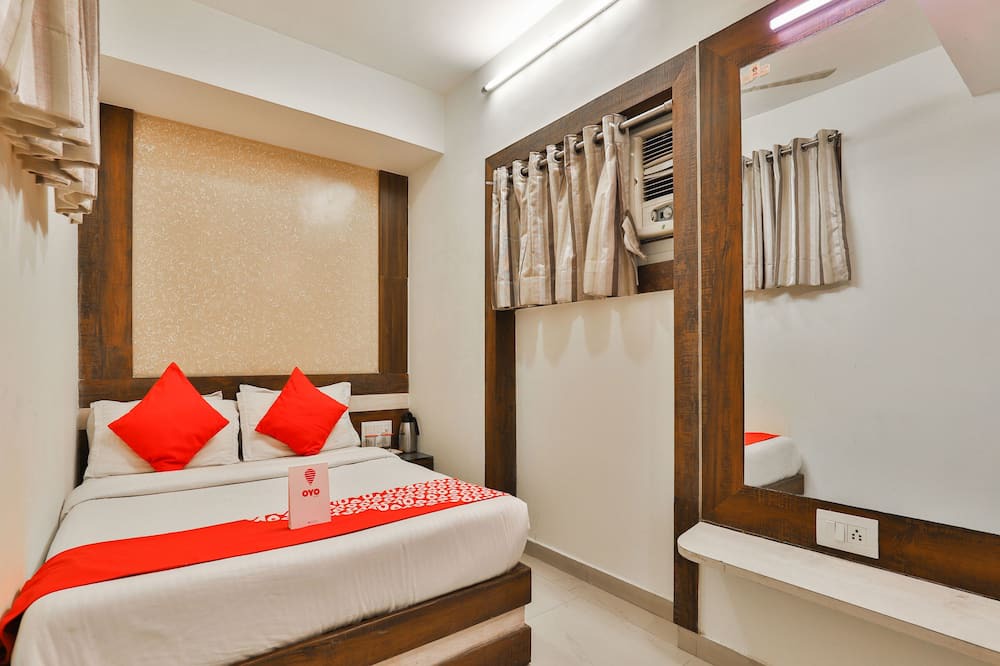 Photo of Bedroom in Thaltej
