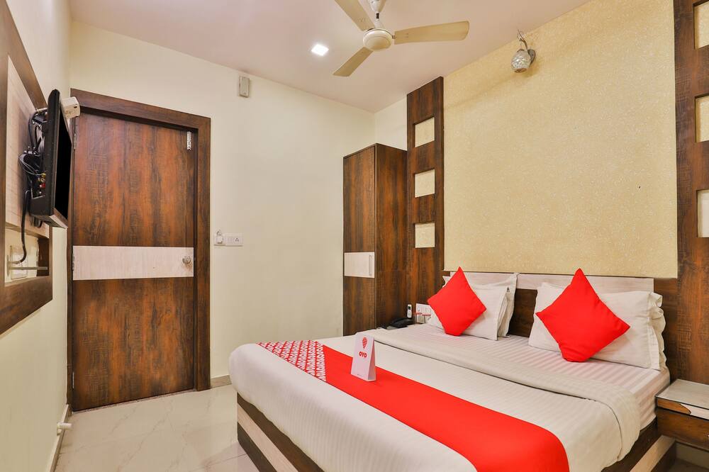 Photo of Bedroom in Thaltej