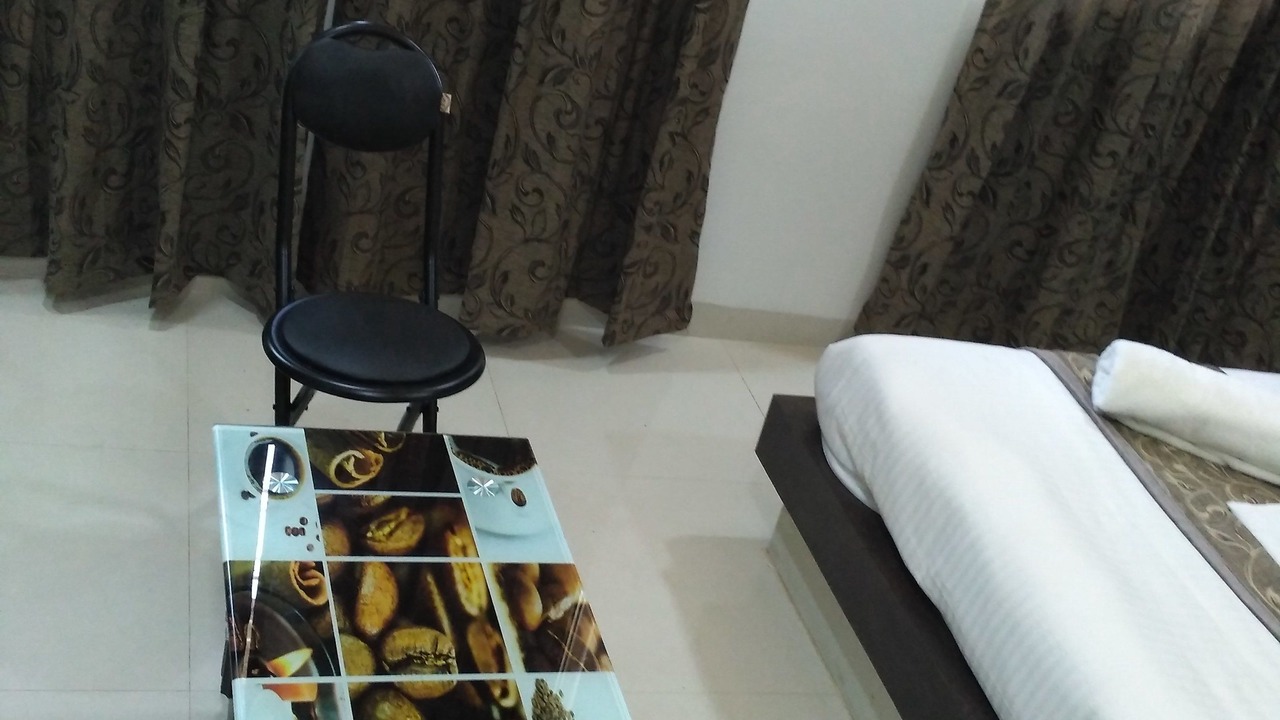 Photo of Bedroom in Hadapsar