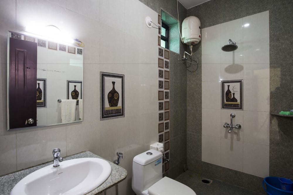 Photo of Bathroom in Tiracol