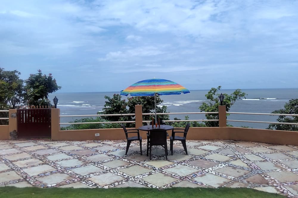 Photo of Outdoor in Tiracol
