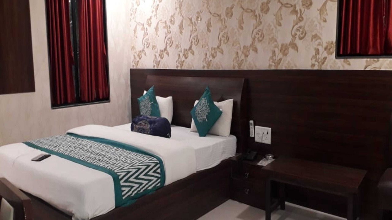 Photo of Bedroom in Navi Mumbai
