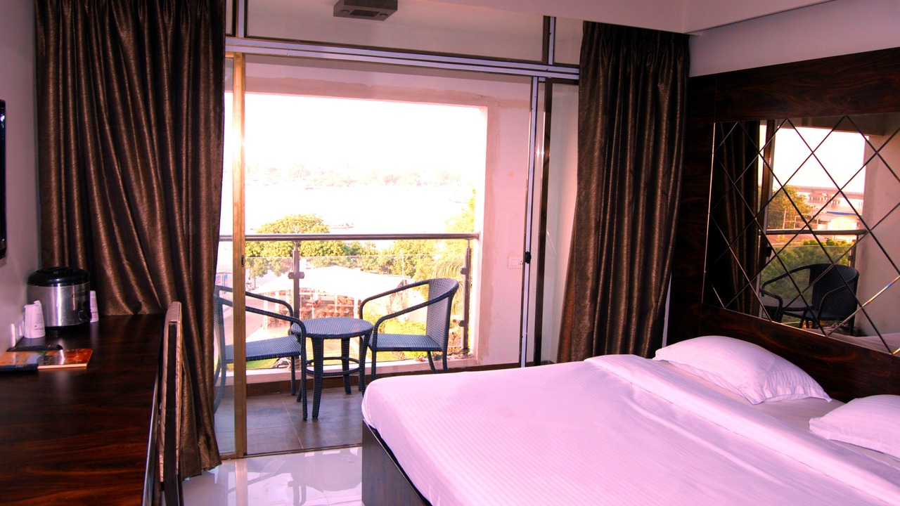 Photo of Patio Balcony in Diu