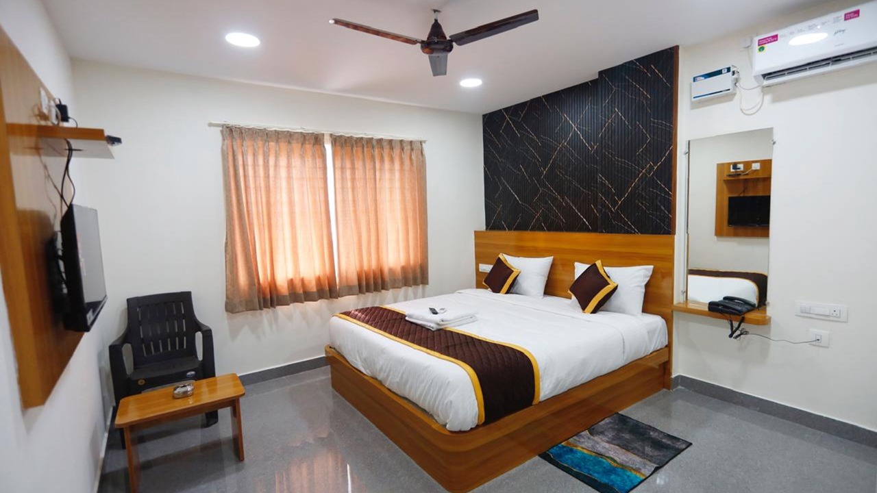 Photo of Bedroom in Shimoga