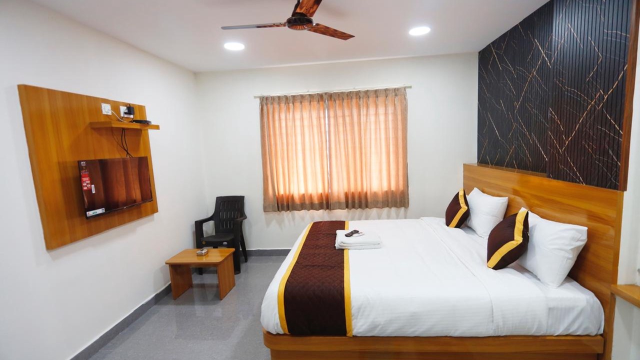 Photo of Bedroom in Shimoga