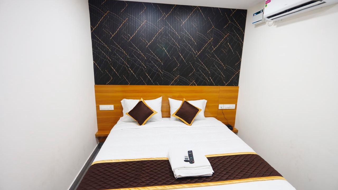 Photo of Bedroom in Shimoga