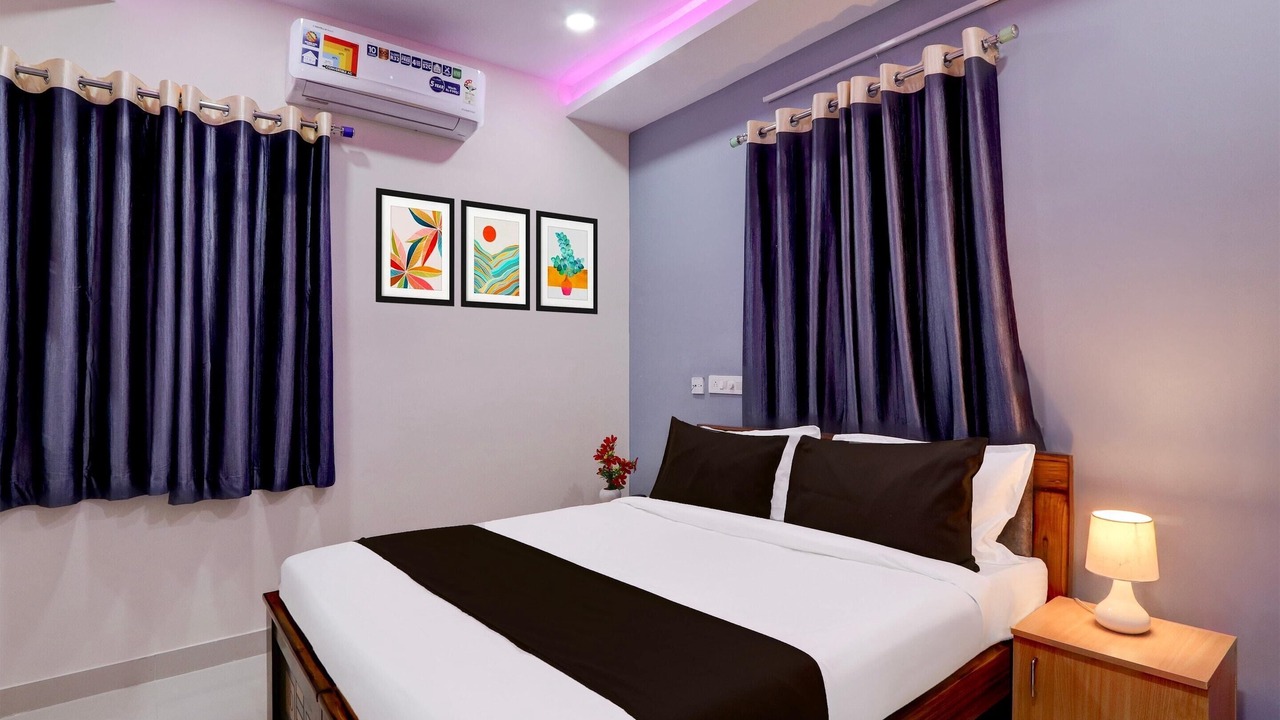 Photo of Bedroom in Nanakram Guda