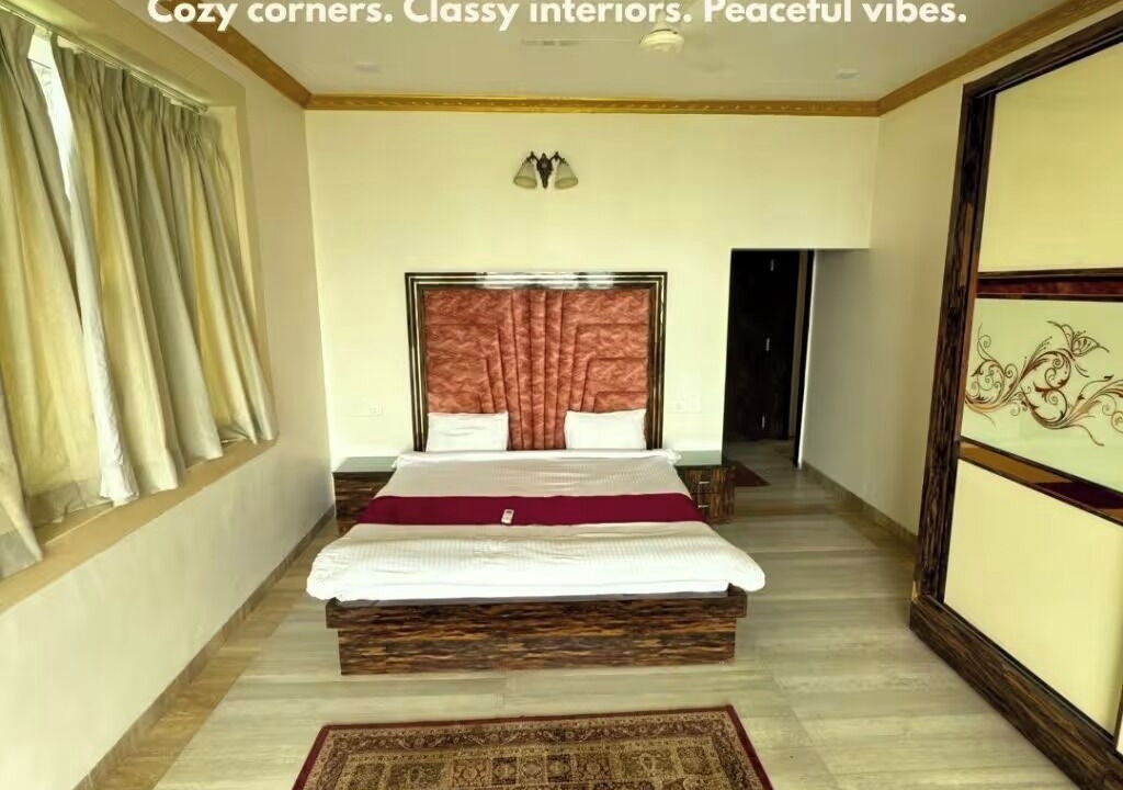 Photo of Bedroom in Mahabaleshwar