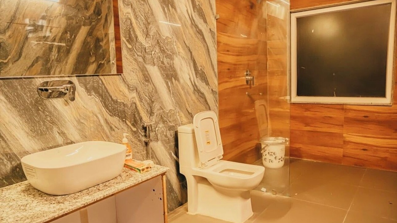 Photo of Bathroom in Nainital