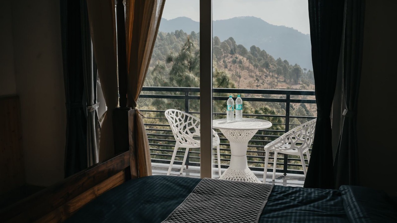 Photo of Bedroom in Nainital