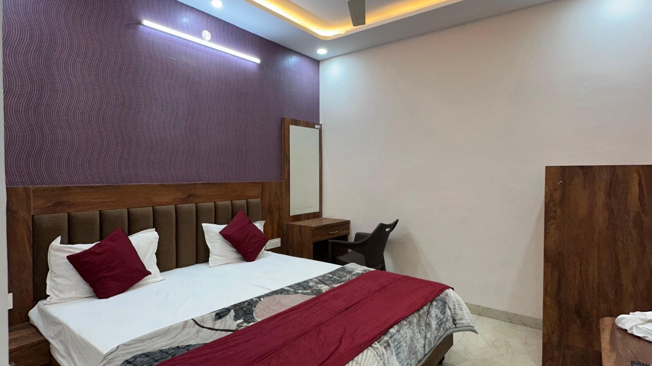 Photo of Bedroom in Gwalior