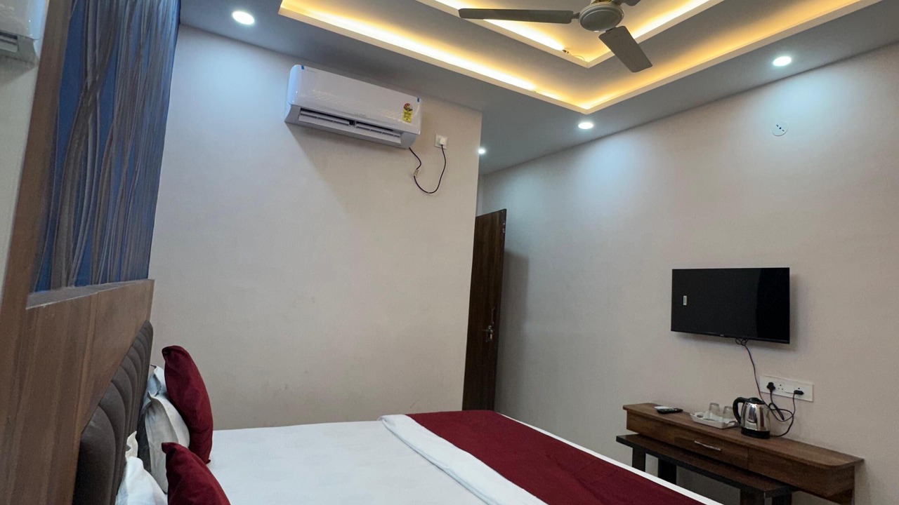 Photo of Bedroom in Gwalior