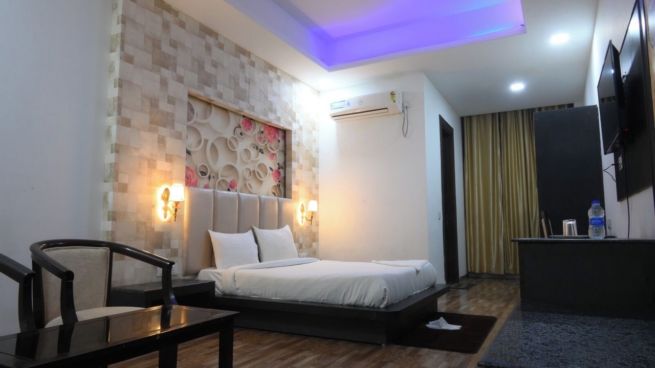 Photo of Bedroom in Sikandra