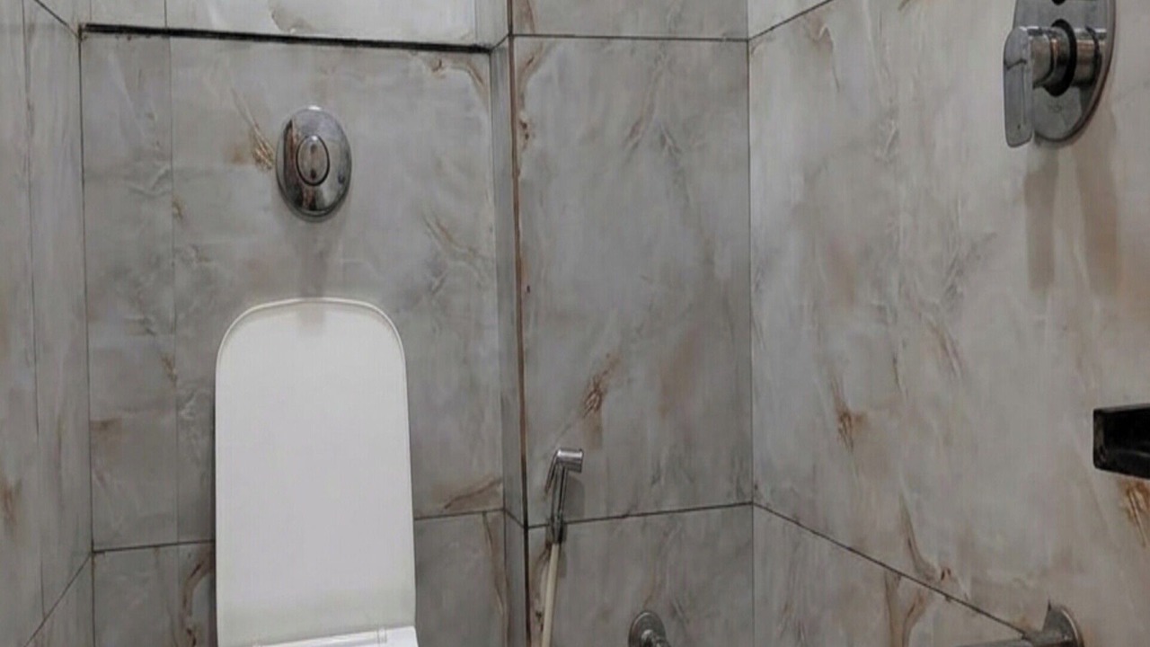Photo of Bathroom in Andheri