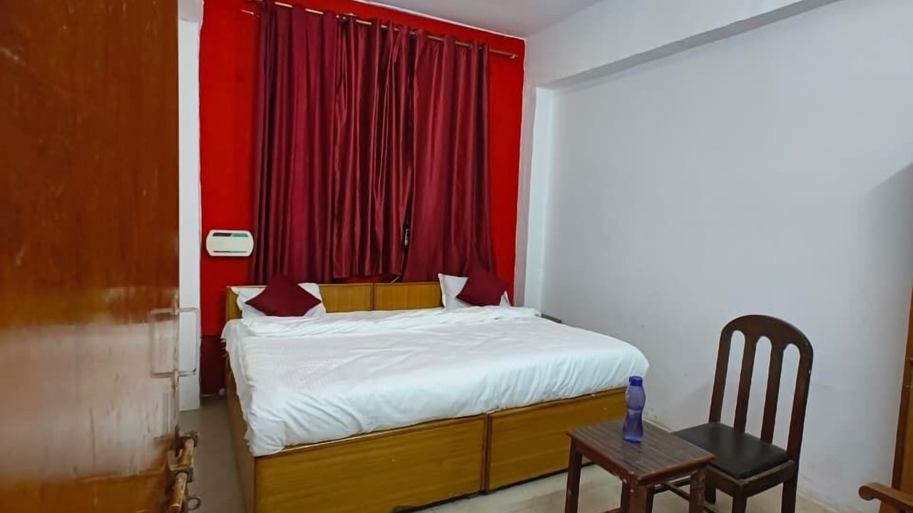 Photo of Bedroom in Indira Nagar
