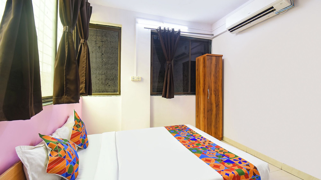 Photo of Bedroom in Hadapsar