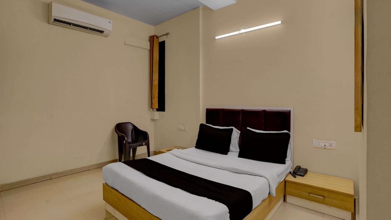Photo of Bedroom in GIDC