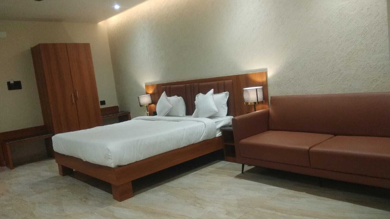 Photo of Bedroom in Bhawanipatna