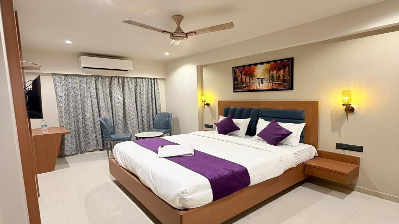Photo of Bedroom in Kopar Khairane