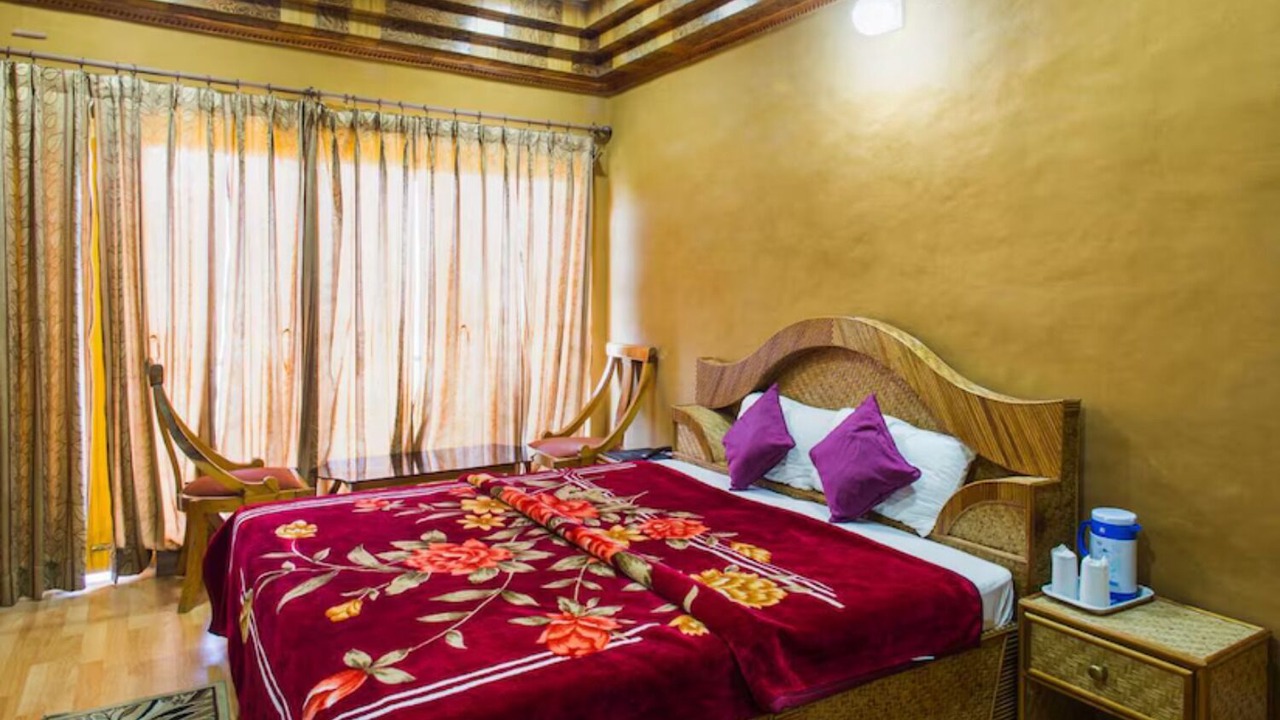 Photo of Bedroom in Kausani