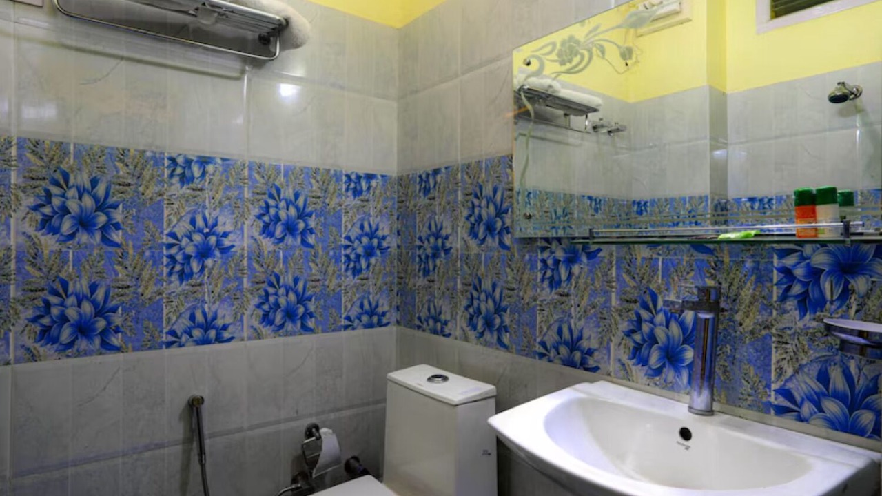 Photo of Bathroom in Kausani