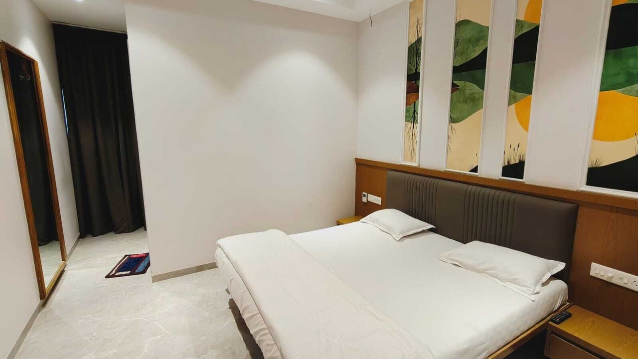 Photo of Bedroom in Hinganghat