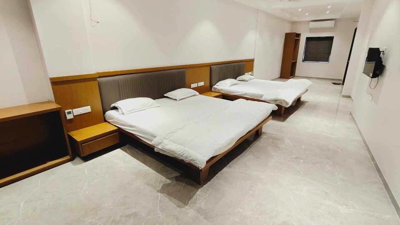 Photo of Bedroom in Hinganghat