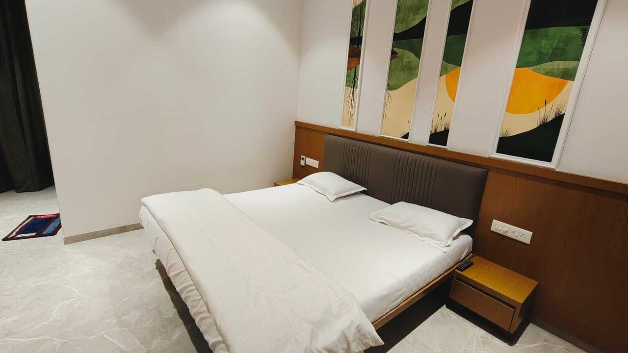 Photo of Bedroom in Hinganghat