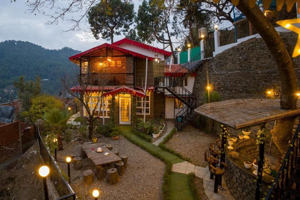 Photo of Outdoor in Sukha