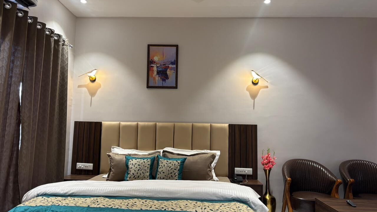 Photo of Bedroom in Balaghat