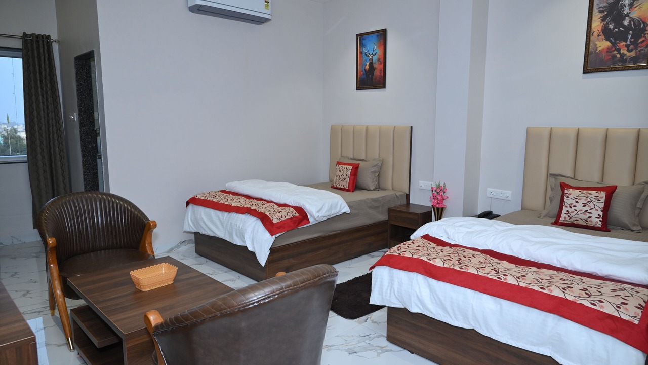 Photo of Bedroom in Balaghat
