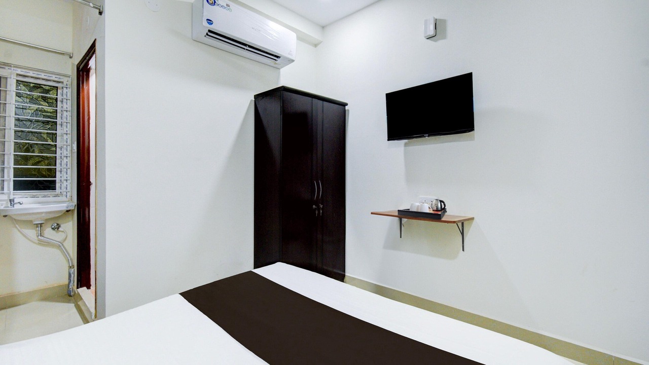 Photo of Bedroom in Serilingampally