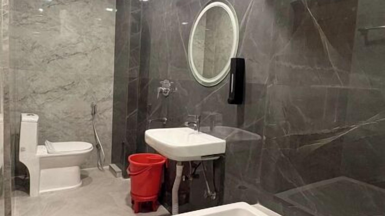 Photo of Bathroom in Kanpur