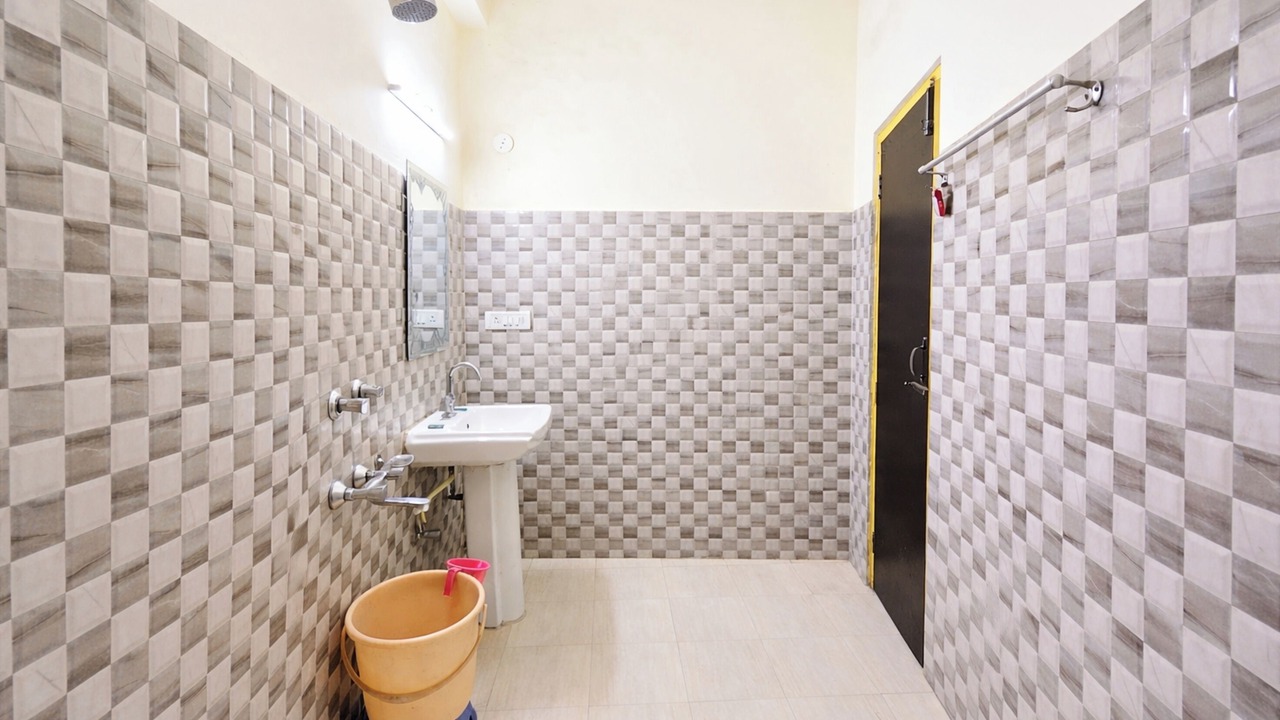 Photo of Bathroom in Naddi