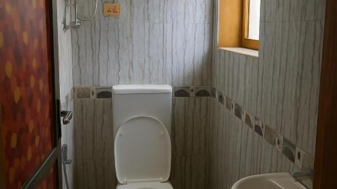 Photo of Bathroom in Marol