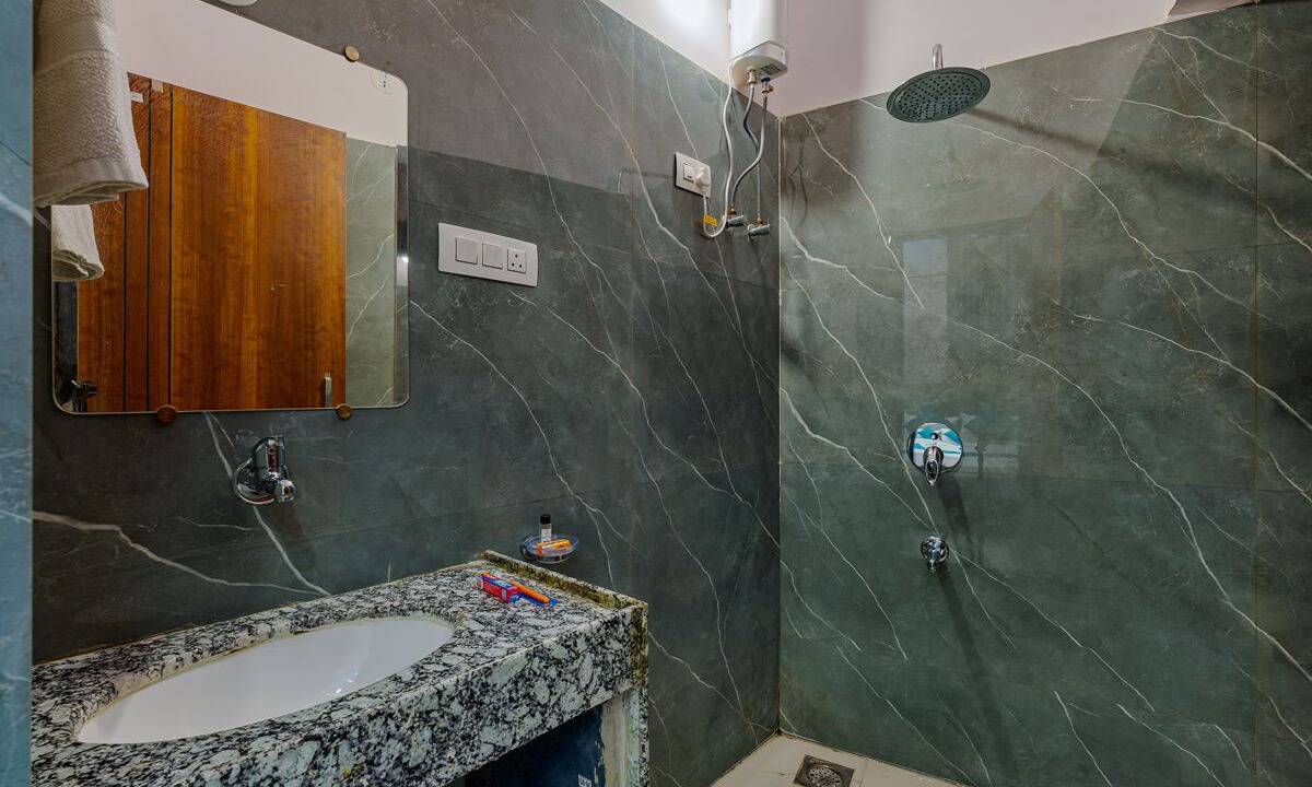 Photo of Bathroom in Akalkot