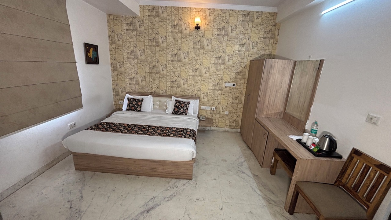 Photo of Bedroom in Mansarovar