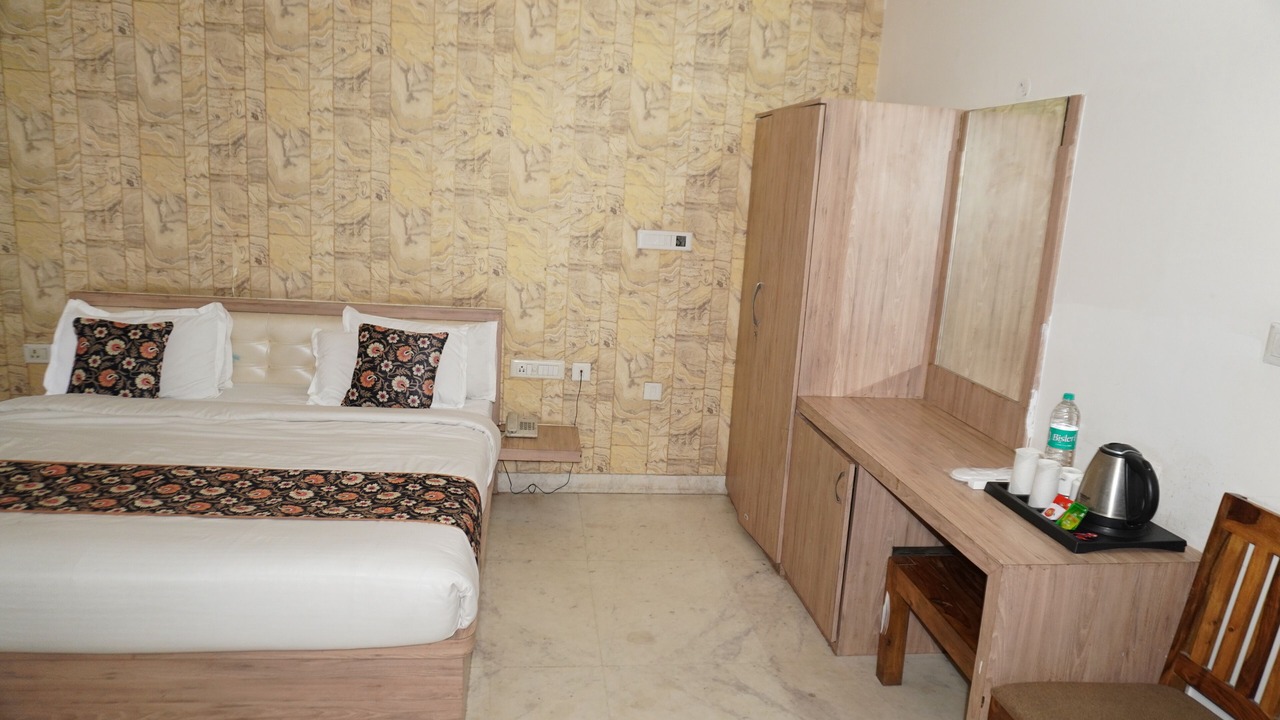 Photo of Bedroom in Mansarovar